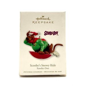 Hallmark Keepsake Scooby Doo Snowy Ride Christmas Ornament 2010 with Box